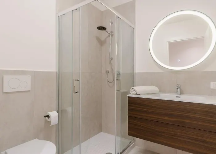 Cozy Retreat Private With Shared Bath Appartement *